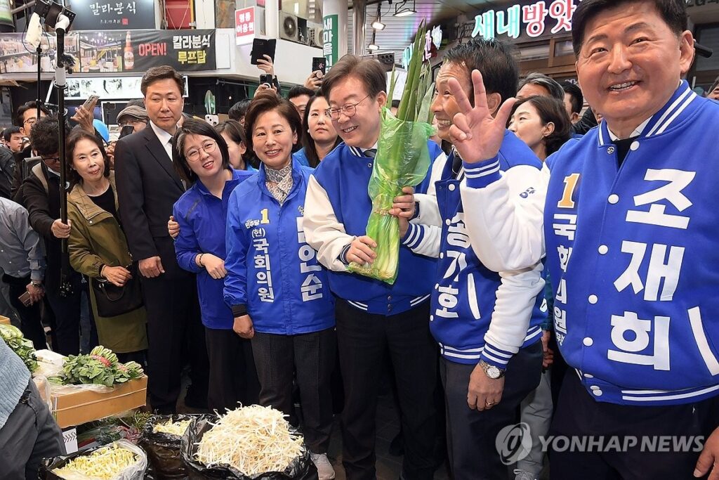 ‘이제 유세장에서 대파 그만 흔들려나’ 대파 가격 37.2% 하락했다