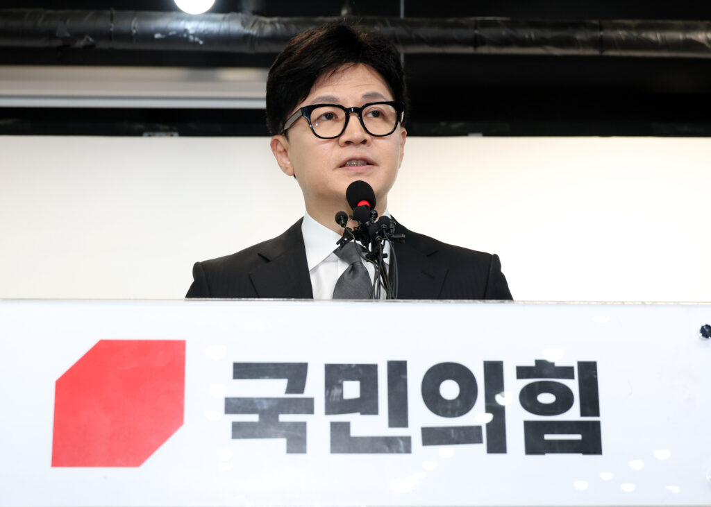 ‘잘못을 바로 잡는 노력은 배신이 아니라 용기’ 한동훈, 침묵 깨고 입장 밝혀