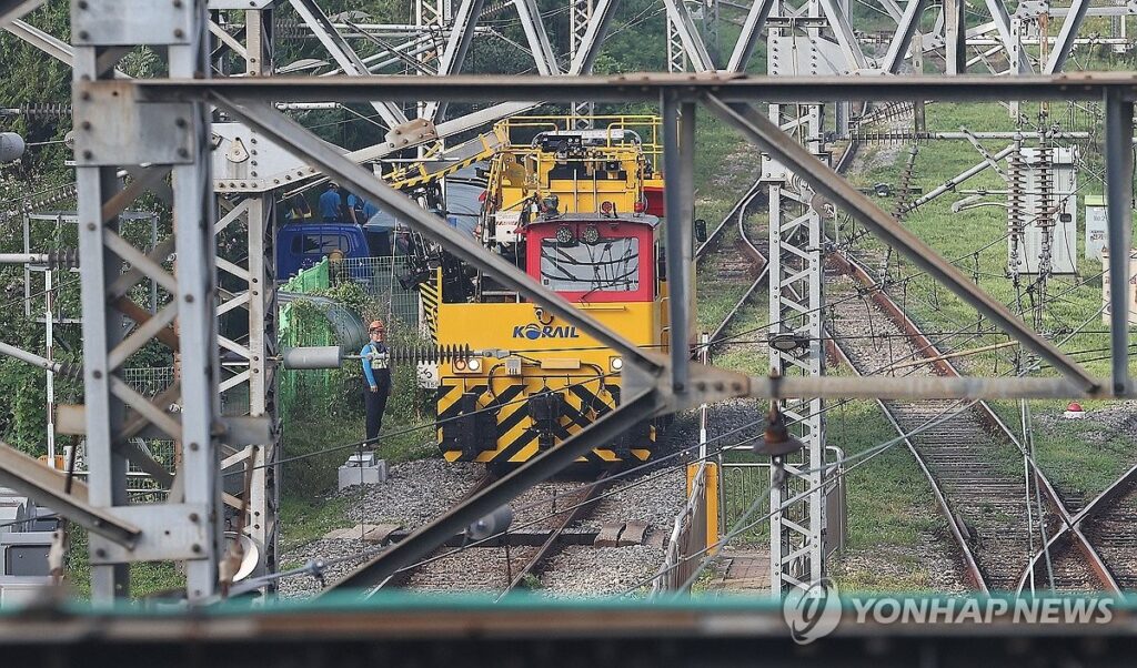 구로역 참변, 작업자 2명 사망·1명 중상…작업중 열차와 접촉