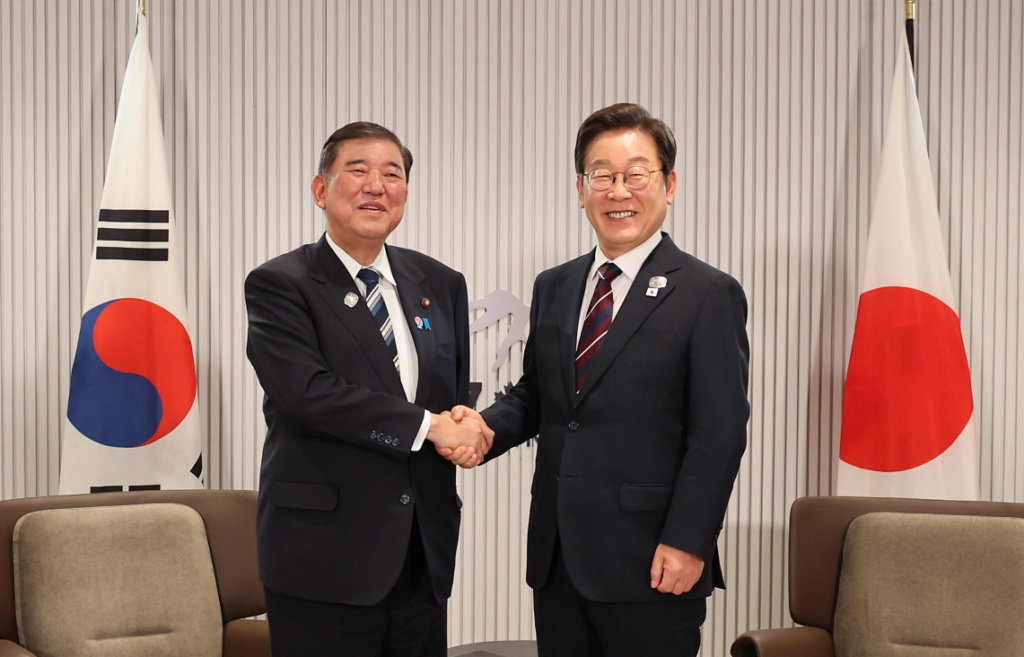 李대통령, 日 이시바 총리와 첫 한일정상회담…취임 14일만