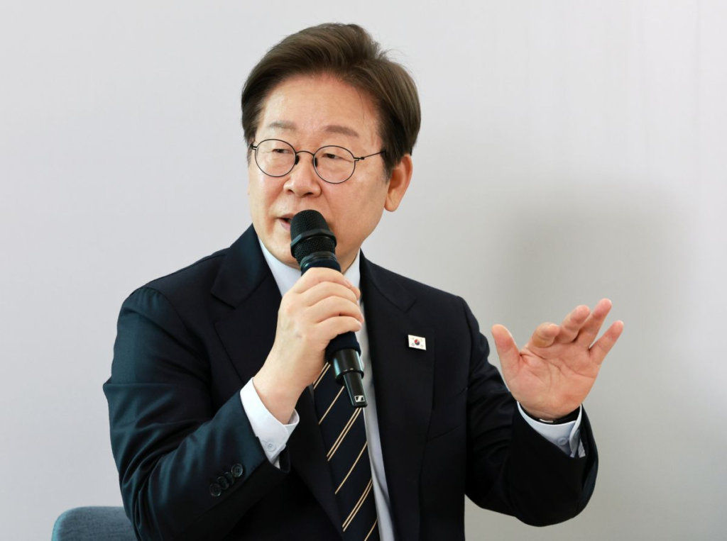 이 대통령, 내달 3일 첫 기자회견···‘대통령의 30일, 언론이 묻고…