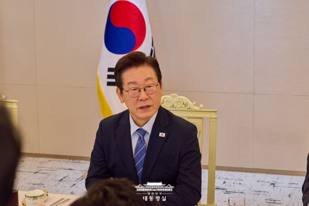 이재명 대통령 “무죄 뒤집는 항소심, 타당한가…항소제도 재검토 지시”