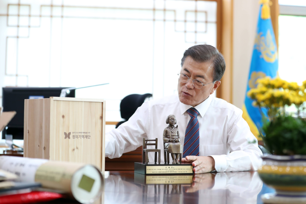 문재인 전 대통령 “계엄 위해 北 도발 유도 정황…천인공노할 일”