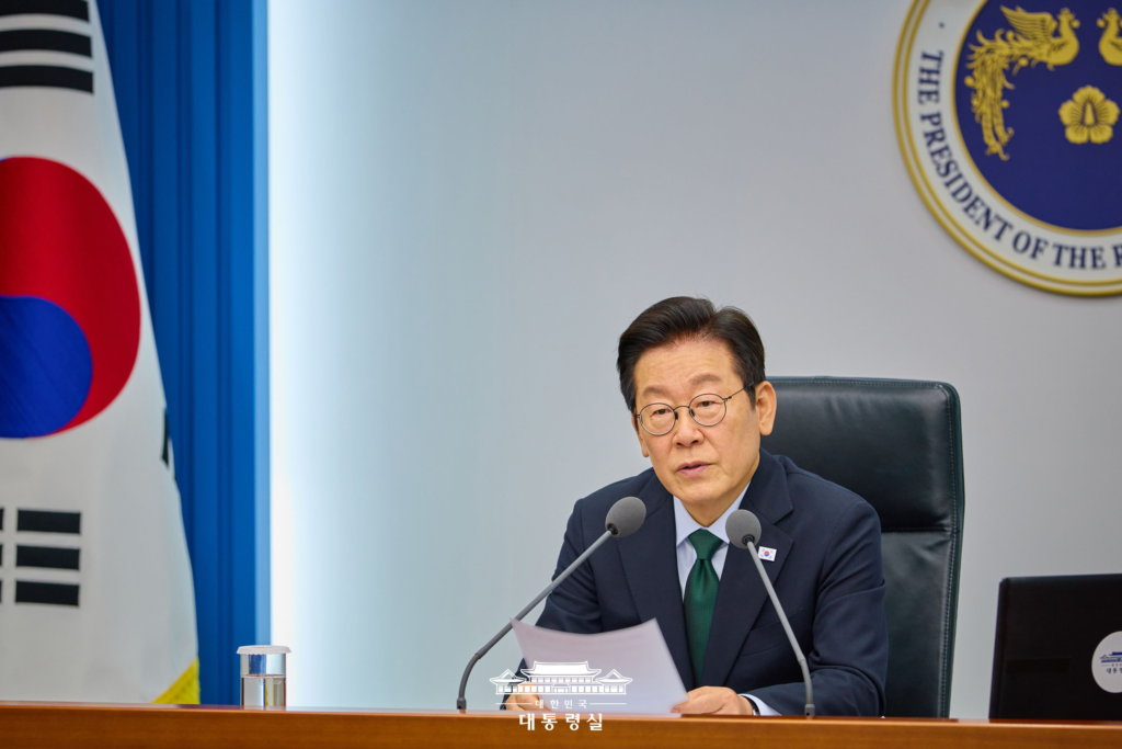 李대통령 “국감에서 거짓말 안 돼…위증 수사 왜 안 하나”