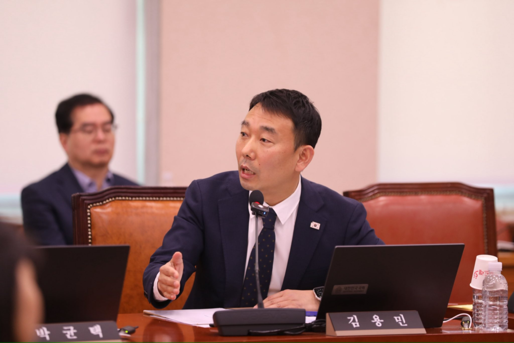 김용민 “이재명 대통령 재판중지법, 본회의서 신속히 처리하자”