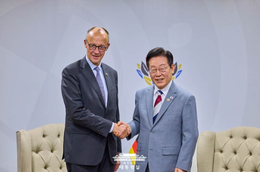 이재명 대통령, 독일 통일 경험 언급…”한국도 그 길 갈 수 있어”