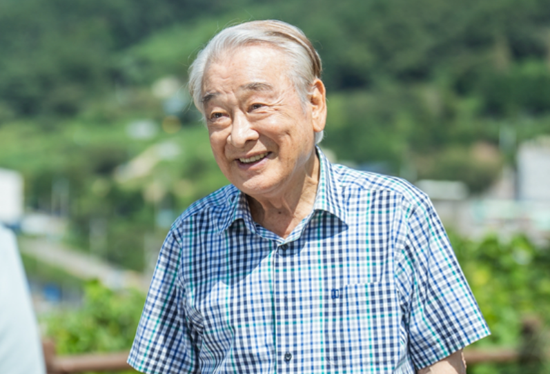 ‘영원한 현역’ 배우 이순재 별세…한국 연기의 큰 별 지다