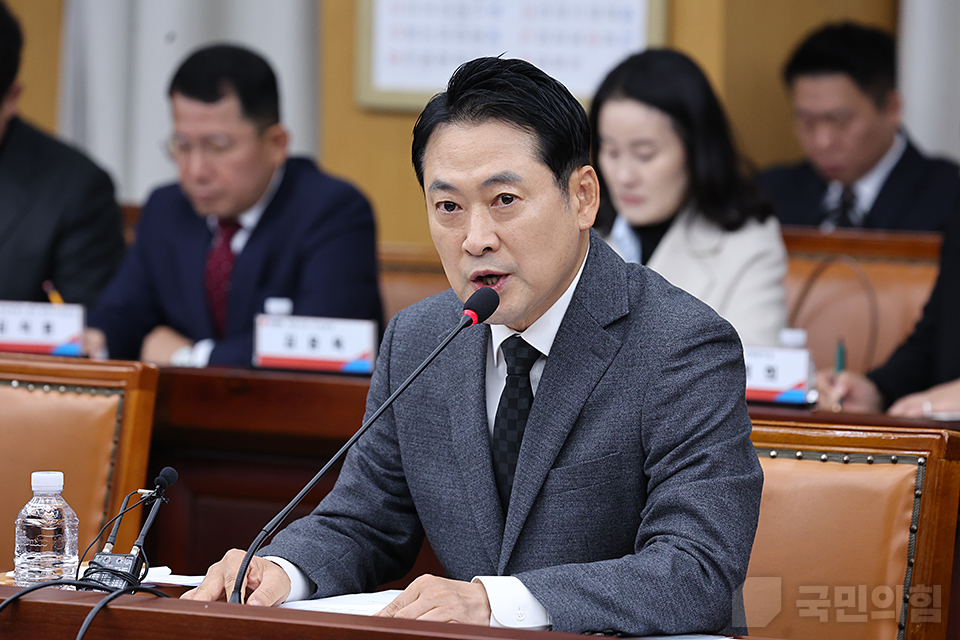 장동혁 “있는 죄 없애자고 대통령 된 사람”…李 대통령 직격