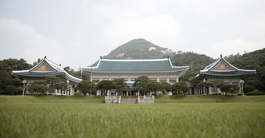 대통령 집무실, 청와대로 복귀…12월 춘추관 이전 시작