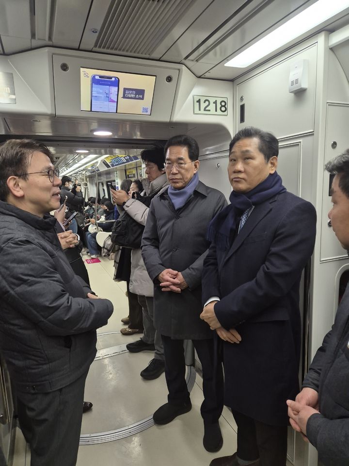 [기자수첩]아직도 타봐야 아나, 한시가 급한 5호선 김포연장 전시행정으로 뭉개기